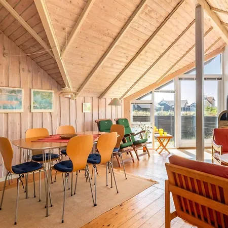 Eldmar - 500m From The Sea By Interhome Nyaraló *